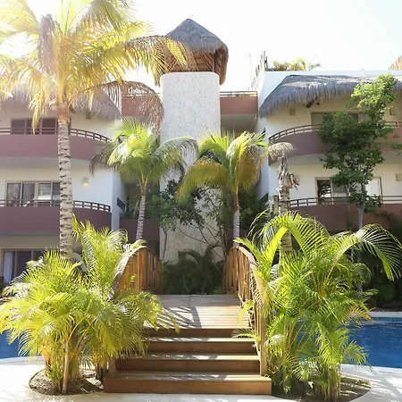 Blue Beach 2 Brm Apt Sleeps 5